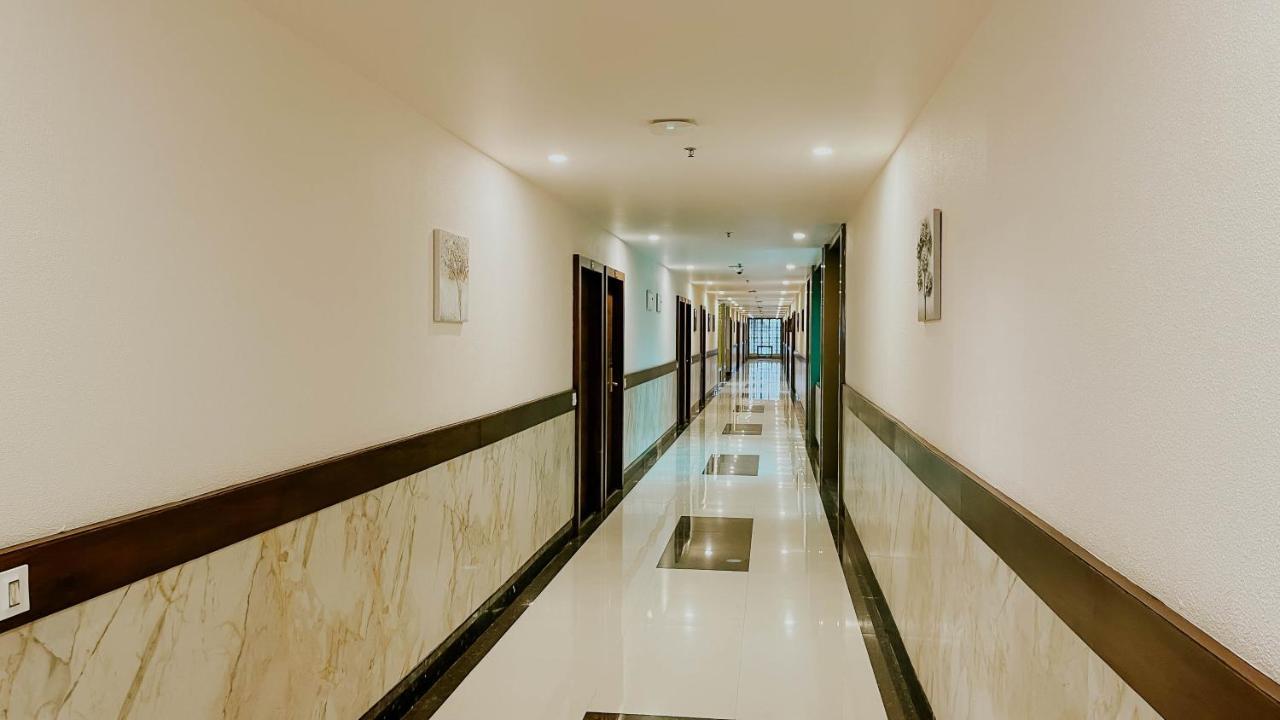 אויאיין Hotel Tirth By Sonu'S מראה חיצוני תמונה