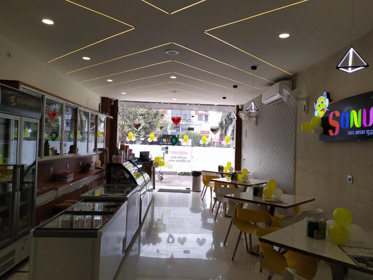 אויאיין Hotel Tirth By Sonu'S מראה חיצוני תמונה